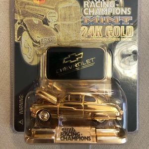 Racing Champions Mint Classic Chevrolet Diecast